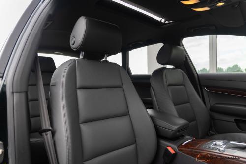 Audi S6 Avant 5.2 V10 | 73.000KM | BTW | 1 Swiss Lady Owner | Deep Green | BOSE | Sunroof | Adaptive Xenon