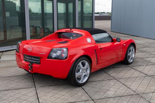 Opel Speedster 2.2 16V | 21.000KM | Orig. NL | New Condition | Radio | Leather